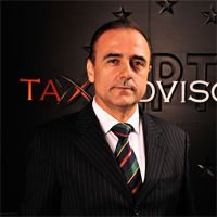 Retrato de Christian Blanche R., abogado y socio de Tax Advisors